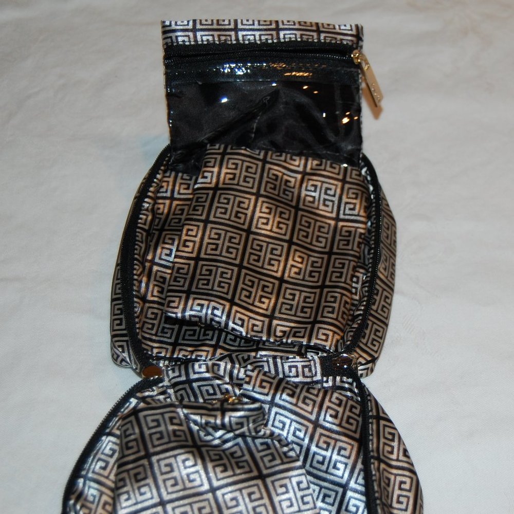 Purse N Make up /Jewelry Bag 4" x 5" x 4 1/2" Black & White - Picture 10 of 16